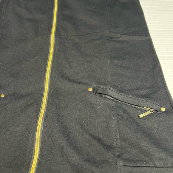 Quacker Factory Charcoal vest top - Picture 6 of 7